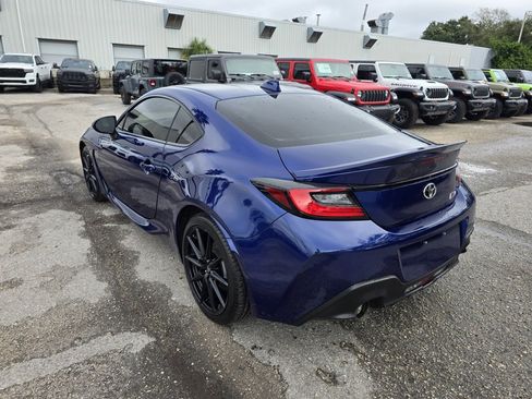 Used 2024 Toyota GR86 Premium image 4
