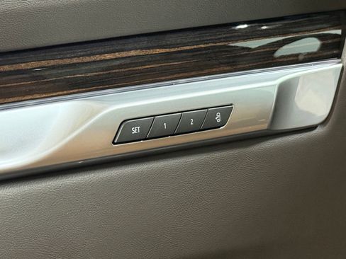 Certified 2026 Cadillac Escalade Luxury image 22