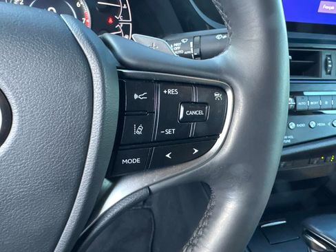 Used 2023 Lexus ES 350 w/ Premium Package FWD image 28