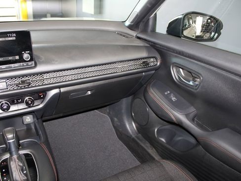 Used 2024 Honda HR-V Sport image 23