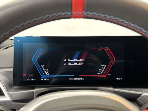 Used 2025 BMW M2 w/ M Driver's Package RWD image 28