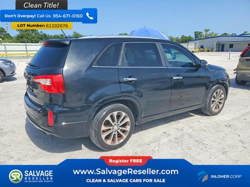 Used 2014 Kia Sorento SX w/ 3rd Row Package FWD image 4