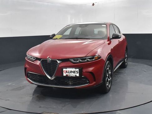 Used 2024 Alfa Romeo Tonale Ti image 4