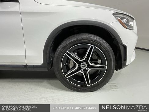 Used 2022 Mercedes-Benz GLC 300 4MATIC image 10