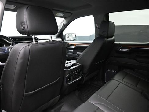 Used 2023 GMC Sierra 1500 Denali w/ Technology Package image 16