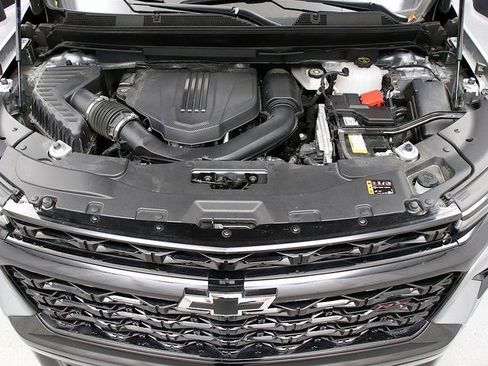 Certified 2024 Chevrolet Traverse RS w/ LPO, Floor Liner Package image 36