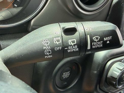 Used 2022 Jeep Wrangler Sport AWD/4WD image 25