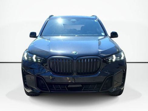 Used 2024 BMW X5 xDrive40i w/ M Sport Package image 2