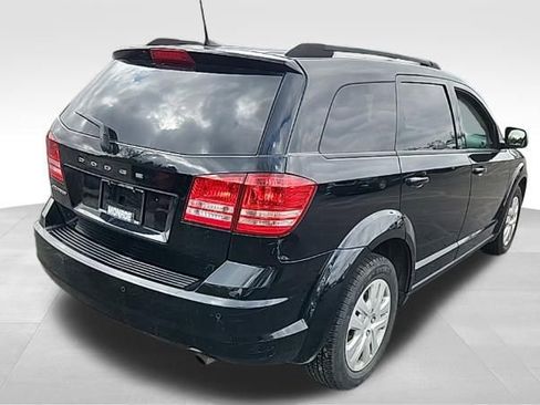 Used 2020 Dodge Journey SE w/ SE Popular Equipment Group FWD image 9