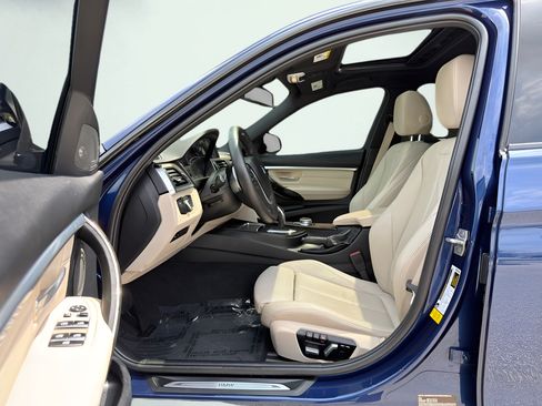 Used 2018 BMW 340i Sedan RWD image 34