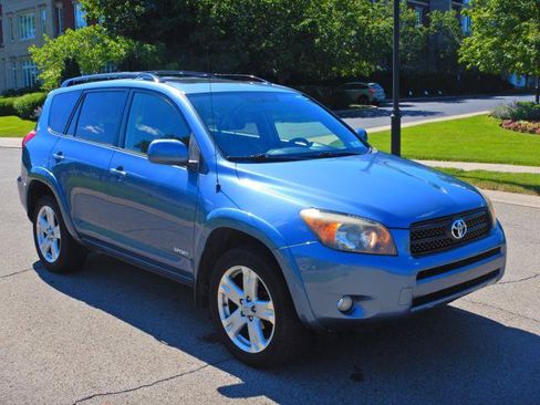 Used 2008 Toyota RAV4 Sport FWD image 3