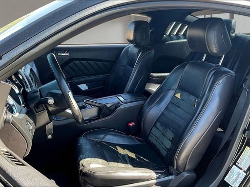 Used 2014 Ford Mustang Premium w/ Equipment Group 202A image 18