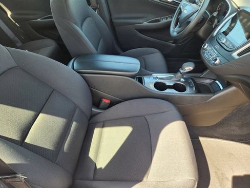Used 2024 Chevrolet Malibu LT FWD image 14