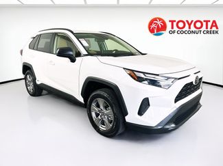 Used 2025 Toyota RAV4 LE video 1