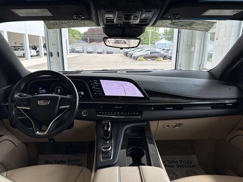 Certified 2023 Cadillac Escalade Premium Luxury AWD/4WD image 70
