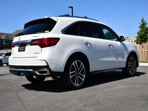 Used 2017 Acura MDX SH-AWD w/ Advance Package image 9