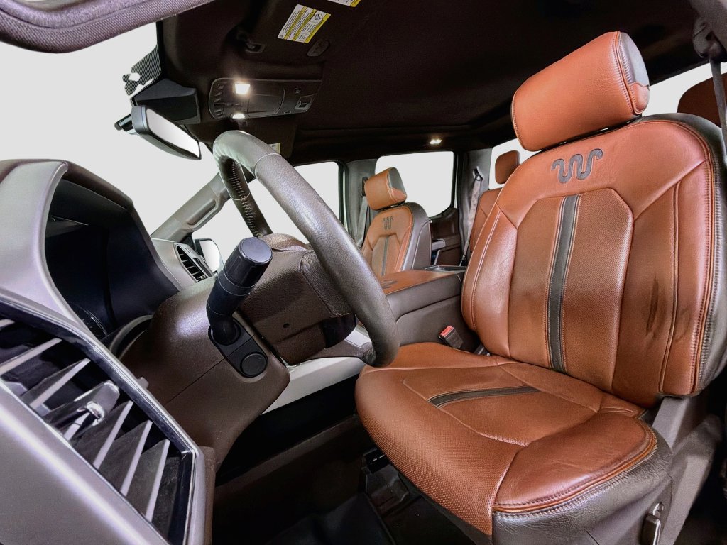 Used 2018 Ford F150 King Ranch w/ Equipment Group 601A Luxury AWD/4WD image 14