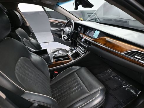Used 2017 Genesis G90 3.3T Premium image 49