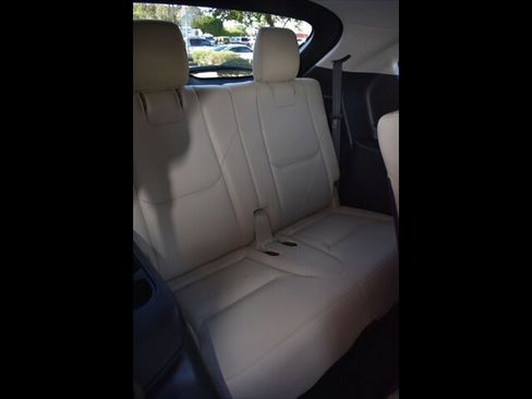 Used 2018 MAZDA CX-9 Touring image 29