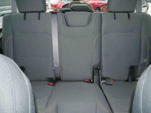 Used 2024 Jeep Wrangler Unlimited Sport AWD/4WD image 28