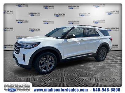 New 2025 Ford Explorer Active w/ Active Comfort Package