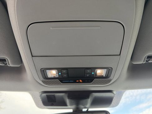 Used 2025 Ford F150 Lightning Pro image 28