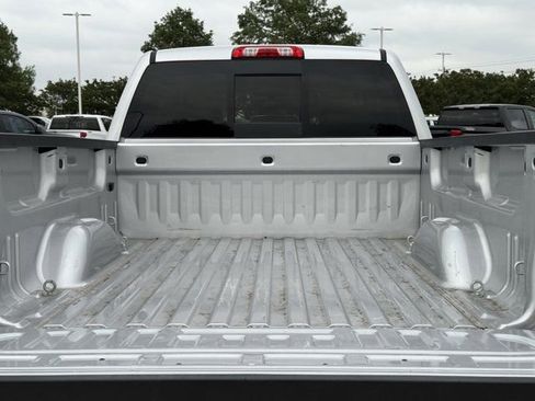 Used 2018 Chevrolet Silverado 1500 LTZ w/ Texas Edition AWD/4WD image 32