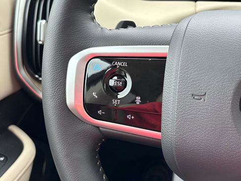New 2026 Nissan Armada Platinum AWD/4WD image 24