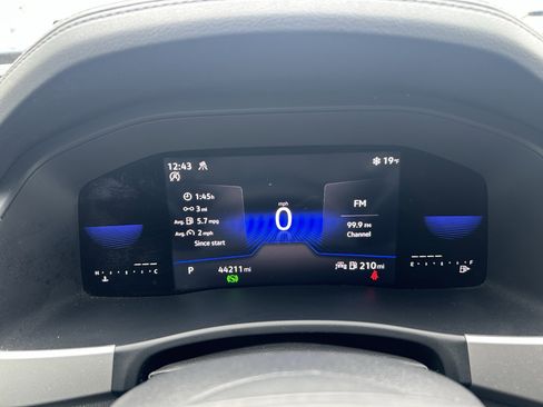 Certified 2023 Volkswagen Atlas SE image 11