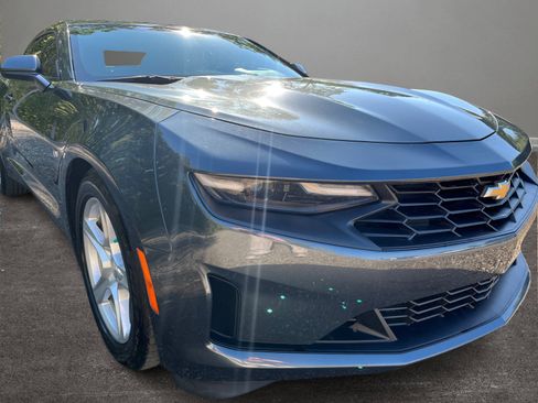 Used 2021 Chevrolet Camaro LT image 33