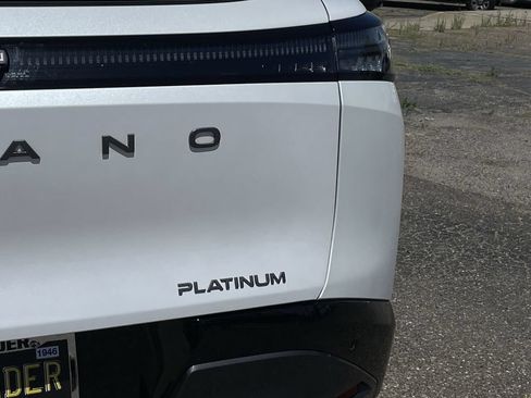 Used 2025 Nissan Murano Platinum w/ Cargo Package AWD/4WD image 30