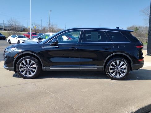 Used 2022 Lincoln Corsair Reserve image 8