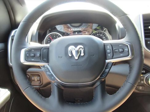 New 2026 RAM 1500 Big Horn AWD/4WD image 20
