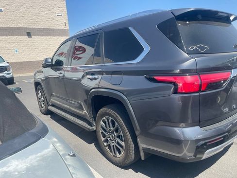 Used 2025 Toyota Sequoia Limited AWD/4WD image 5