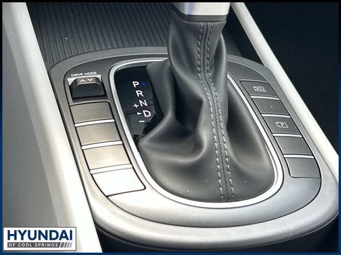 New 2027 Hyundai Kona SE FWD image 28