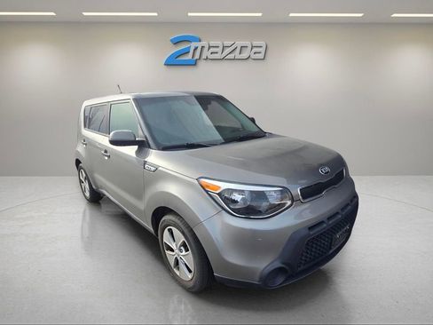 Used 2016 Kia Soul Base w/ Convenience Package image 6