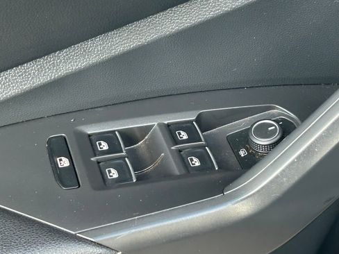 Used 2022 Volkswagen Jetta S FWD image 25