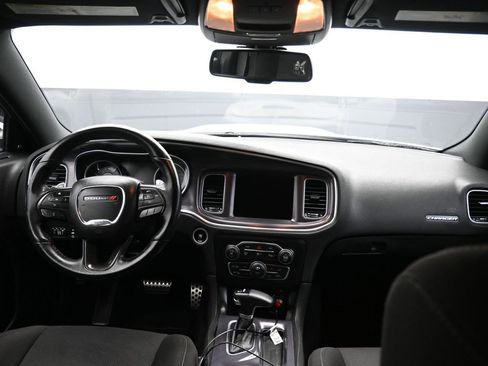 Used 2016 Dodge Charger R/T Scat Pack image 39