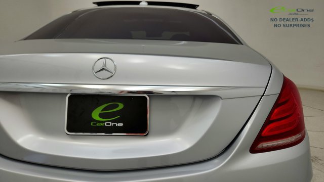 Used 2015 Mercedes-Benz S 550 Sedan image 28