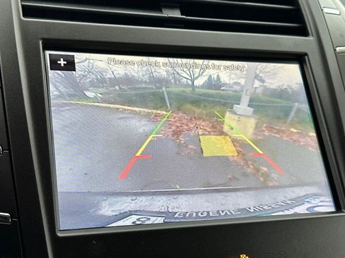 Used 2018 Lincoln MKC Select w/ Select Plus Package image 20