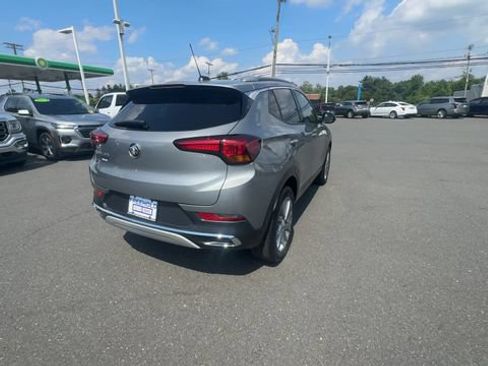 Used 2023 Buick Encore GX Essence w/ Experience Buick Package AWD/4WD image 7