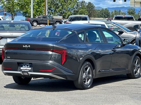 Used 2025 Kia K4 FWD image 4