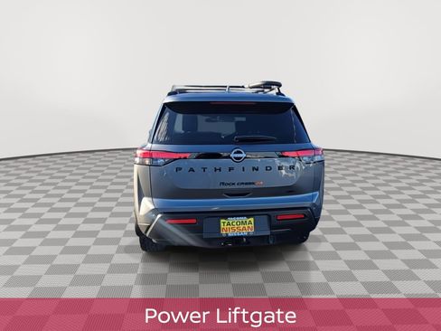 Used 2025 Nissan Pathfinder Rock Creek image 8