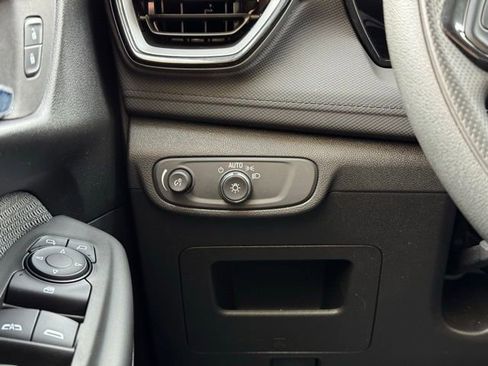 Certified 2025 Chevrolet TrailBlazer LT image 35