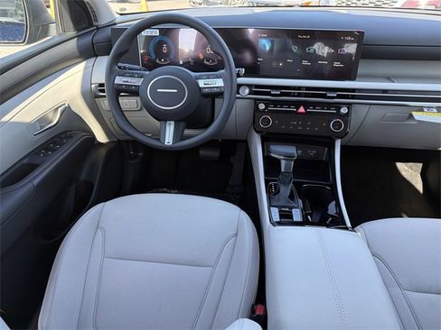 New 2026 Hyundai Tucson SEL image 23