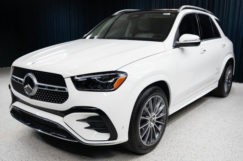 Certified 2026 Mercedes-Benz GLE 450 4MATIC image 1