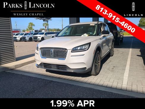 Used 2022 Lincoln Corsair FWD w/ Equipment Group 101A image 9