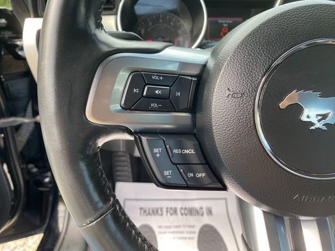 Used 2022 Ford Mustang Premium image 16