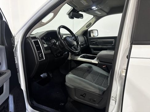 Used 2018 RAM 1500 Big Horn AWD/4WD image 16