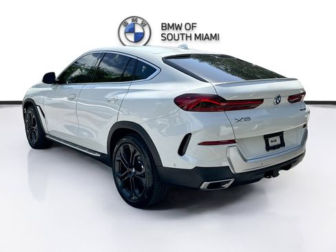 Certified 2022 BMW X6 xDrive40i w/ Premium Package image 5